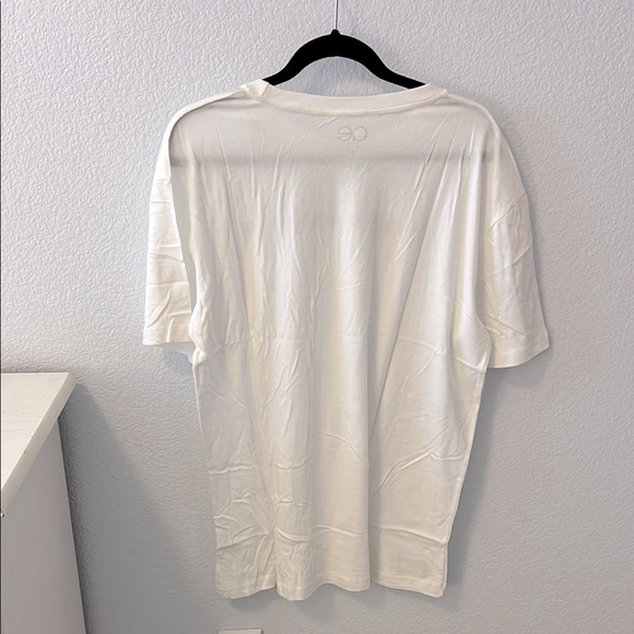 Queer Eye White Graphic Tee - Picture 4 of 4